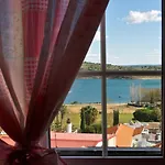 ベッド・アンド・ブレックファスト El Balcon De アランヘ
