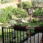 ベッド・アンド・ブレックファスト El Balcon De 3*