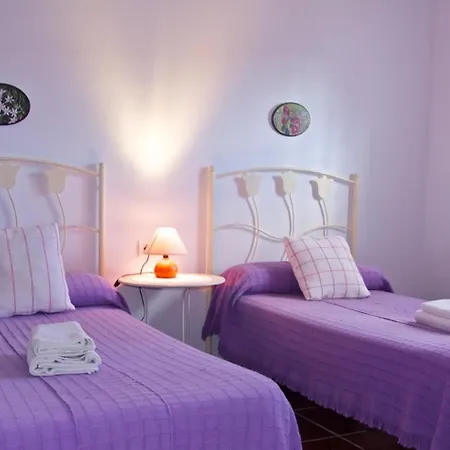 Bed and Breakfast El Balcon De 3*