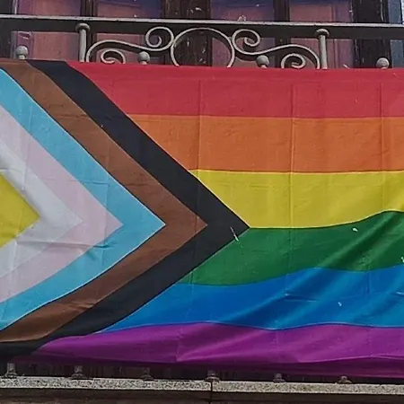 El Balcon De ألانجي